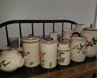 Tons of DESERT ROSE
Collectible dishes