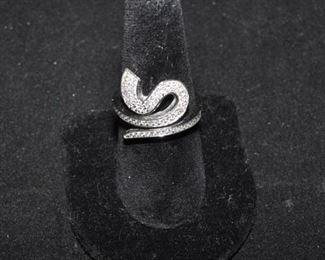 14K  gold diamond snake ring