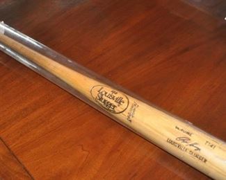 Louisville Slugger bat, T141, Indians, Ron Hassey