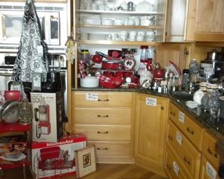 KITCHENWARE