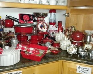KITCHEN WARE