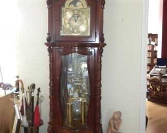 BEAUTIFUL RIDGEWAY GRANDFATHER CLOCK
