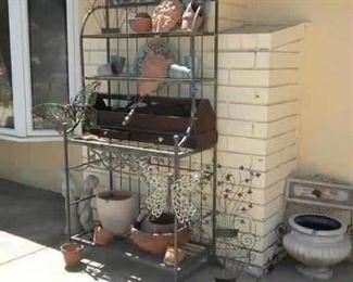 YARD ART