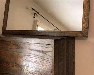 Dressers x 2 and Nightstands x 2 w Matching Mirror