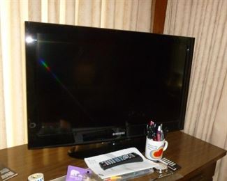 27" Samsung 2013 TV