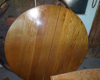 Round table top. Base in next picture