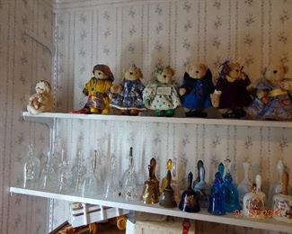 Bell Collection.. Muffy Vanderbears