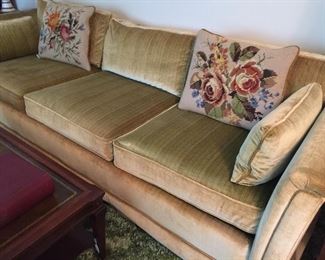 Vintage sofa in great condition
