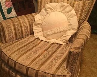 Swivel rocker.