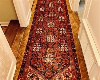 Antique Runner