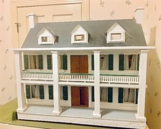 Dollhouse replica of “Shadows on the Teche”. 