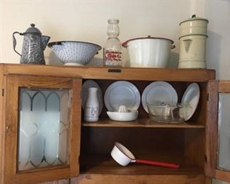 Vintage/Antique Enabled Plates, Dutch Oven, Ladle, 2 Coffee Pots, Colander, Glass Juicer and Bundt Pan
