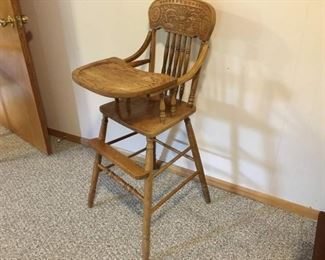 Vintage Wood Carved Back Oak High Chair.
Lot Number: 43