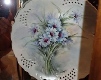 PAINTED PLATE