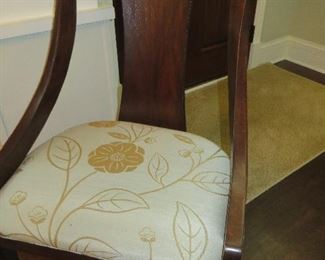 Contemporary Baluster Pedestal Dining Table & 8 Sling Chairs