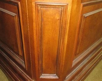 Arched Headboard King Bed (detail)