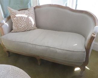 Classic French Seraphine Canape Style Settee
Soft Surroundings