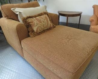 Chaise Lounger