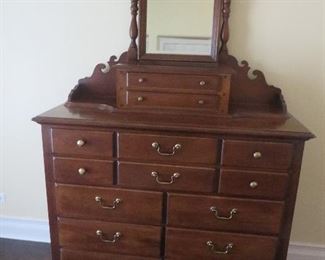 Thomasville Dresser $275