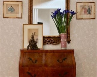 Italian Commode
