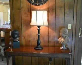 SOFA TABLE, LAMPS