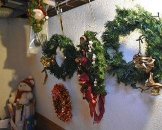 WREATHS