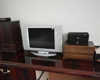 JEWELRY CASES, TV