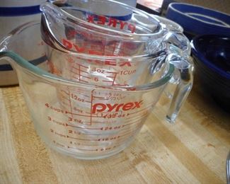 Pyrex Glass Measure Cups