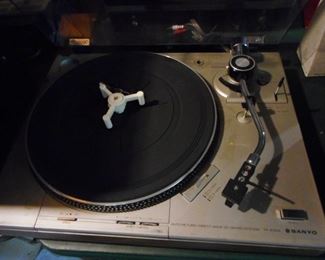 Sanyo Phonograph