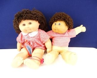 Vitage Cabbage Patch Doll Duo
