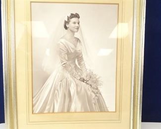 Vintage Wedding Day Portrait with Frame