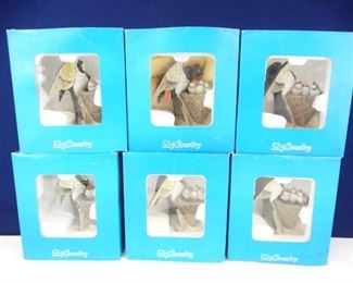 Ski Country Bourbon Whiskey Bird Decanters