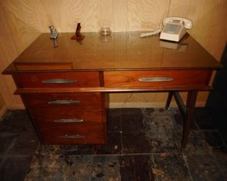 Mid Century Sligh Lowery Desk