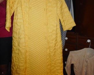 Vintage Brocade Bath Robe