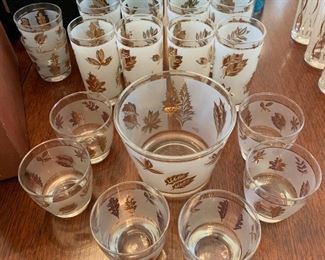 Mid century Libbey frosted gold leaf barware