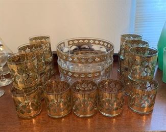 Mid century Culver Valencia glassware....18 glasses, 2 salad bowls
