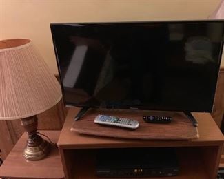 32" Flat Screen TV