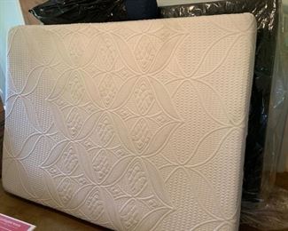Queen Sealy Mattress