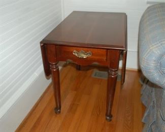 Second side table