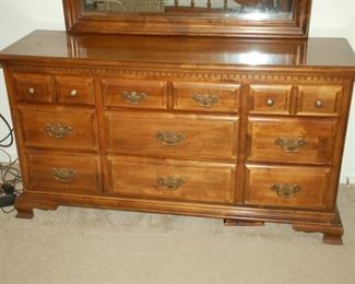 Young Hinkle "Maple Valley" 9 drawer dresser with mirror