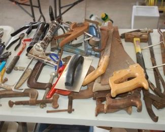 More hand tools, note vintage items!