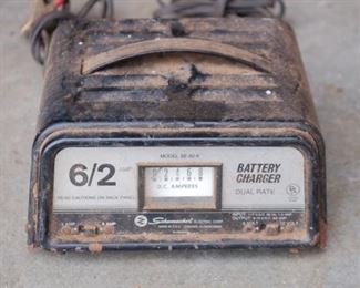 Schumaker Battery charger 6/2 amp