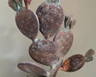 Amethyst Geode Bronze Prickly Pear hummingbird Sculpture	22in H	