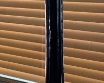 Black glass stretch vase 20 in