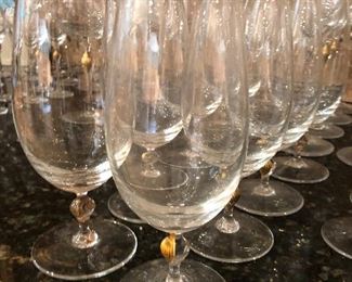 74 PIECES OF VINTAGE SPIEGELAU BOTTICELLI CRYSTAL GLASSES GOLD STEM