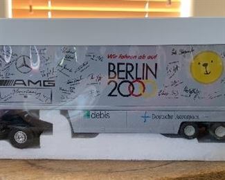 Berlin 2000 team Semi-Truck Die-Cast	 