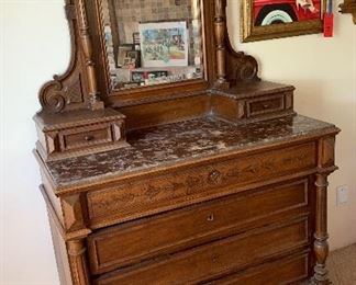 Antique Carved Walnut Dresser/Mirror	86x43x21in	HxWxD