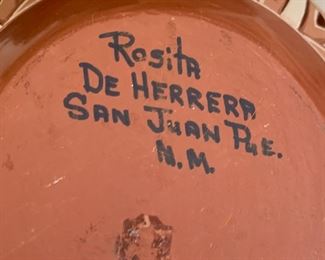 Rosita De Herrera San Juan Carved Pot Lg	8in diameter x 4in H	