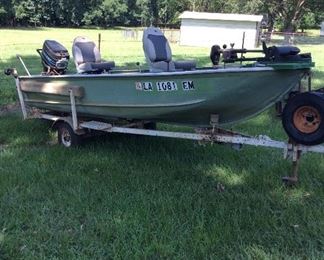 14’ Aluminum Fishing Boat W/ 40 HP Mercury 