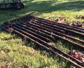 Pipe top Cattle Guard